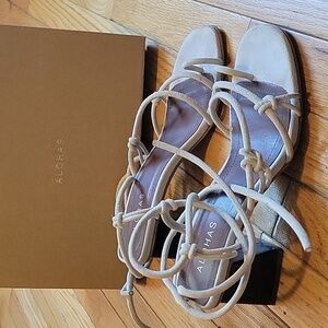 ALOHAS Goldie Sandals